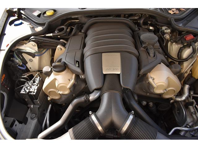 パナメーラ ベースグレード　ベージュレザー　シートヒーター　２２インチアルミホイール　パワーバックドア　Ｖ６エンジン（7枚目）