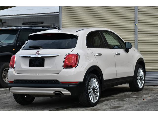 ５００Ｘ ポップスター　プラス　ワンオーナー車　グレージュ　ブラウンレザー　シートヒーター　バックカメラ　純正オーディオ　Ｂｌｕｅｔｏｏｔｈ　アルファロメオディーラーにて前回法定整備（4枚目）