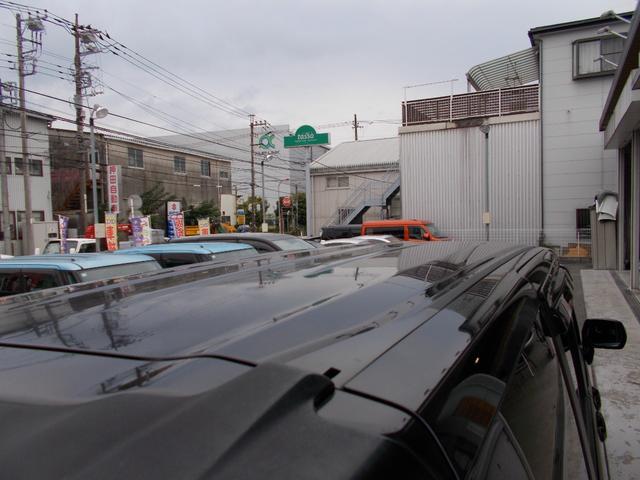 ステップワゴンスパーダ Ｚ　車検２年付き☆純正ＨＤＤナビ☆フリップダウンモニター☆バックカメラ☆アラウンドビュー☆両側パワースライドドア☆地デジＴＶ☆ＥＴＣ☆３列シ－ト☆キーフリー☆ＤＶＤ再生☆禁煙車（17枚目）