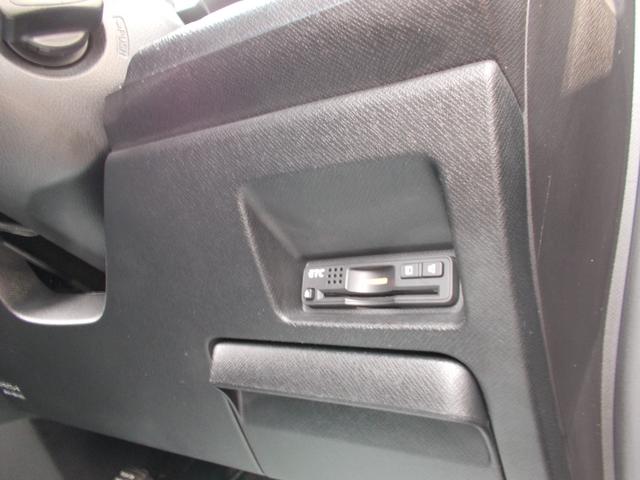 ステップワゴンスパーダ Ｚ　車検２年付き☆純正ＨＤＤナビ☆フリップダウンモニター☆バックカメラ☆アラウンドビュー☆両側パワースライドドア☆地デジＴＶ☆ＥＴＣ☆３列シ－ト☆キーフリー☆ＤＶＤ再生☆禁煙車（25枚目）