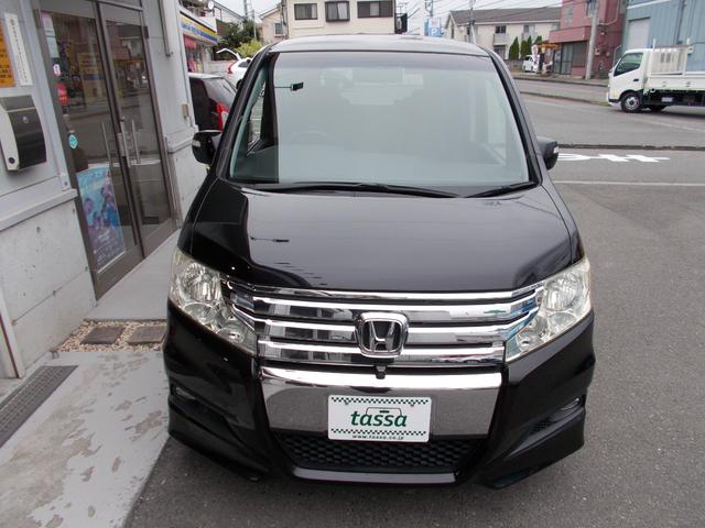 ステップワゴンスパーダ Ｚ　車検２年付き☆純正ＨＤＤナビ☆フリップダウンモニター☆バックカメラ☆アラウンドビュー☆両側パワースライドドア☆地デジＴＶ☆ＥＴＣ☆３列シ－ト☆キーフリー☆ＤＶＤ再生☆禁煙車（43枚目）