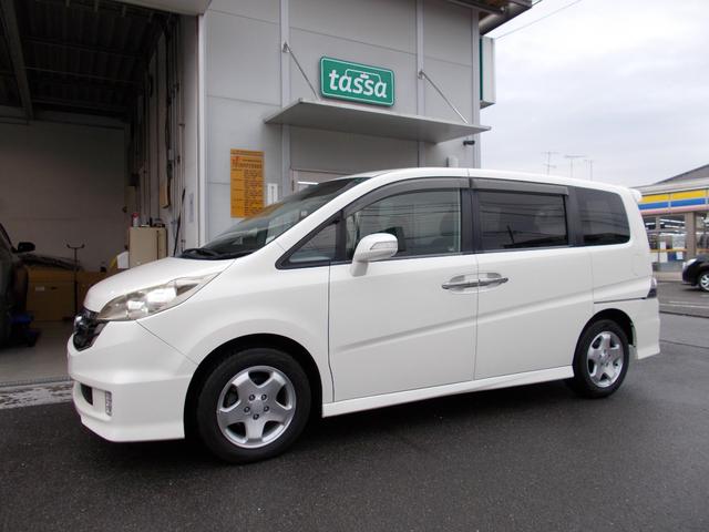 ステップワゴン スパーダＳ　Ｚ　ＨＤＤナビパッケージ　車検２年付き☆４ＷＤ☆ホンダディーラー下取車☆純正ＨＤＤナビ☆地デジ☆パワースライドドア☆バックモニター☆ＥＴＣ☆禁煙車☆（6枚目）