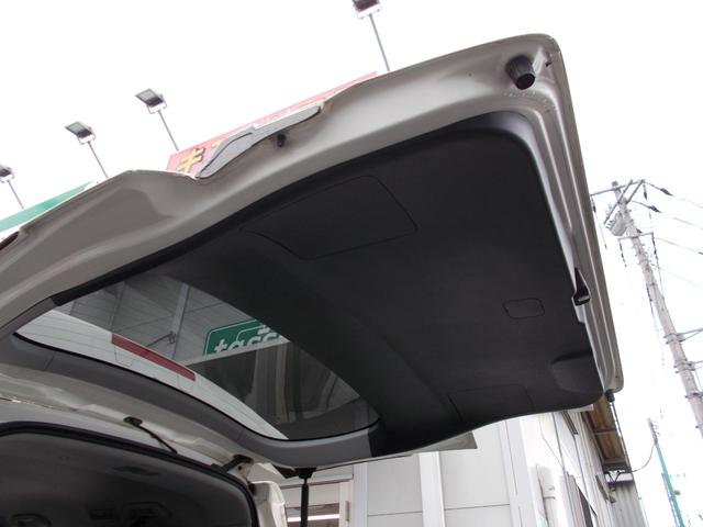 ステップワゴン スパーダＳ　Ｚ　ＨＤＤナビパッケージ　車検２年付き☆４ＷＤ☆ホンダディーラー下取車☆純正ＨＤＤナビ☆地デジ☆パワースライドドア☆バックモニター☆ＥＴＣ☆禁煙車☆（33枚目）