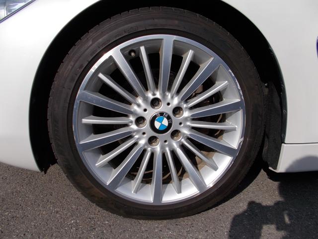 純正１８インチアルミです♪