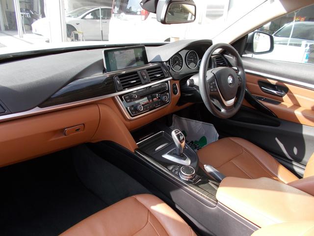 インテリアはブラウンレザーです♪