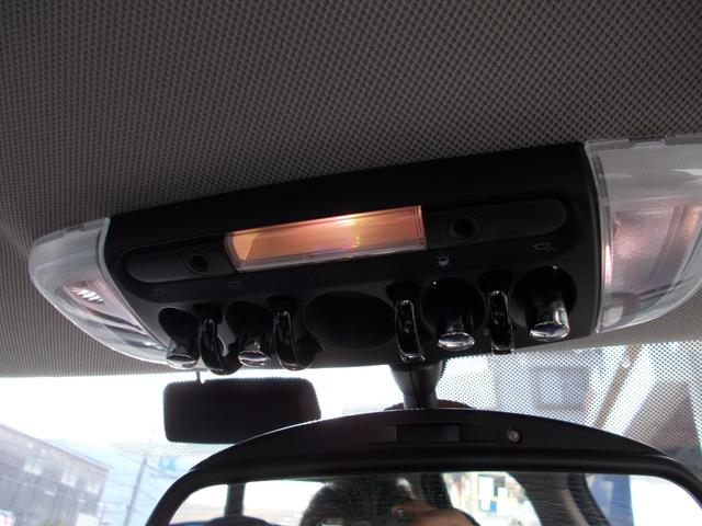ＭＩＮＩ クーパー　クラブマン　車検２年付き☆ワンオーナー☆純正ＨＤＤナビ☆Ｂｌｕｅｔｏｏｔｈ☆ターボ☆ＡＵＴＯエアコン☆アイスト☆オートライト☆クルーズコントロール☆ＡＵＸ端子☆スマートキー☆ＥＴＣ付き☆ＵＳＢ☆禁煙車☆（28枚目）