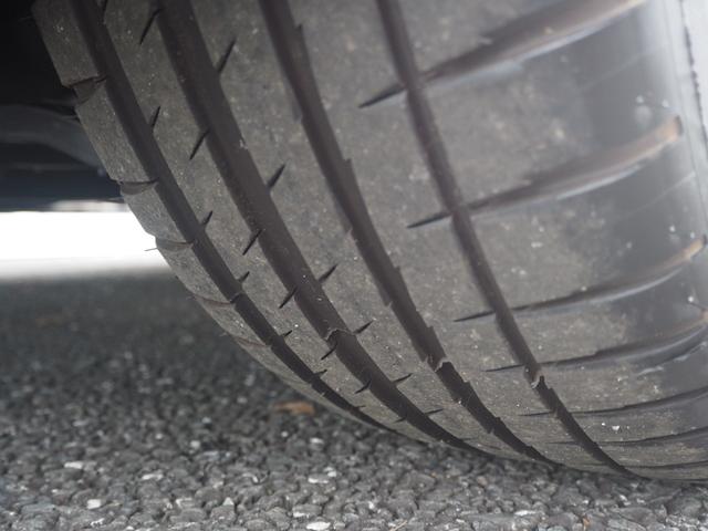 モデル３ スタンダードレンジプラス　走行距離５００ｋｍ　スタンダードレンジプラス　ワンオーナー　禁煙車　オートパイロット　黒革パワーシート　シートヒーター　パノラミックガラスルーフ　ＬＥＤヘッドライト　ＥＴＣ２．０（80枚目）