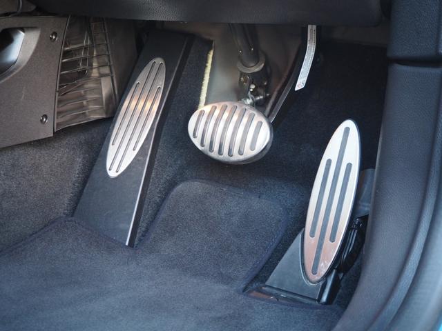 MINI クーパーS クラブマン 希少色カイトブルー 走行29800km ウルトラスエードステアリング パドルシフト KENWOODナビ アームレスト 後期モデル HID 純正16インチAW ターボ ETC 取説 記録簿 スぺアキー(44枚目)