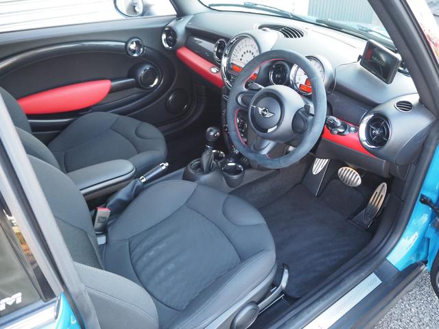 MINI クーパーS クラブマン 希少色カイトブルー 走行29800km ウルトラスエードステアリング パドルシフト KENWOODナビ アームレスト 後期モデル HID 純正16インチAW ターボ ETC 取説 記録簿 スぺアキー(45枚目)
