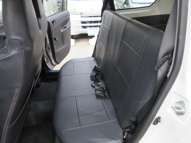 プロボックスバン ＤＸ　５ＭＴ　新品深リムアルミ　新品タイヤ　車高調　マフラ－　軽量フライホイ－ル　エアクリ－ナー　モモステ３２パイ　ラテラルロッド　シ－トカバ―　ナビＴＶ　ＥＴＣ　タワ―バ―　禁煙車（22枚目）