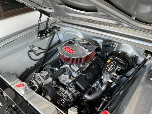 シボレーノーバ 　１９６３ｙモデル　内外装フルレストア　Ｃｈｅｖｏｒｅｔ　３５０ＥＧ　ＧＭ　７００ｒ４　４　ｓｐｅｅｄ　Ｅｄｅｌｂｒｏｃｋ　ＣＡＲＢ　ＡＶＳ２　ＭＳＤ　Ｄｉｓｔｒｉｂｕｔｏｒ＆Ｃｏｉｌ（31枚目）