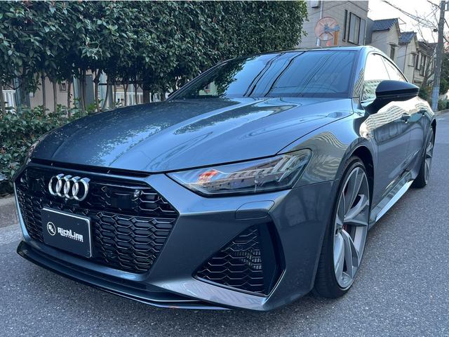 アウディ ＲＳ７スポーツバック