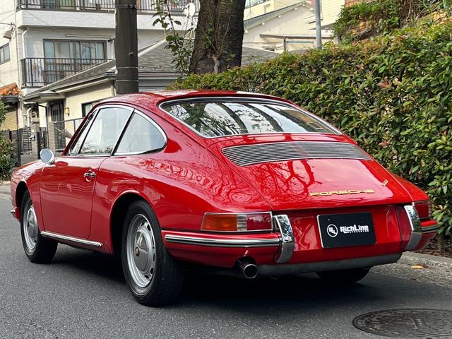 ９１１ ９１１　１９６５ｙ　エンジンＯＨ　内外装レストア済み（8枚目）