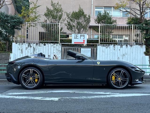 ローマスパイダー ベースグレード　ＯＰ７７９　カーボンフロントスポイラー＆リアディフューザー＆シルカバー　スポークエクゾースト　ＬＥＤカーボンステアリング　マグネライドショックアブソーバー　２０インチ鍛造ダイヤモンドカットＡＷ（13枚目）