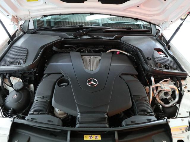 MERCEDES BENZ E-CLASS E400 4MATIC EXCLUSIVE