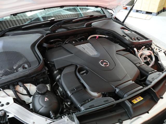 MERCEDES BENZ E-CLASS E400 4MATIC EXCLUSIVE