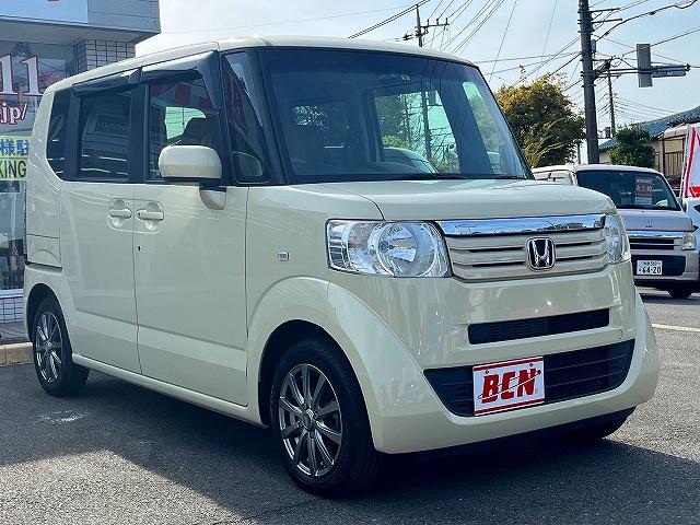 　スロープタイプ　車いす仕様車　車いす固定用電動ウインチ付き　社外１４インチアルミホイール　アイドリングストップ　プッシュスタートシステム　キーフリー(15枚目)