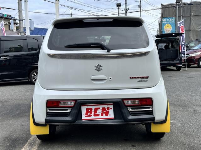 アルトワークス ベースグレード　インタークーラーターボ　４ＷＤ　５速マニュアルミッション　純正レカロシート　ＨＩＤオートヘッドライト　純正１５インチアルミホイール（9枚目）