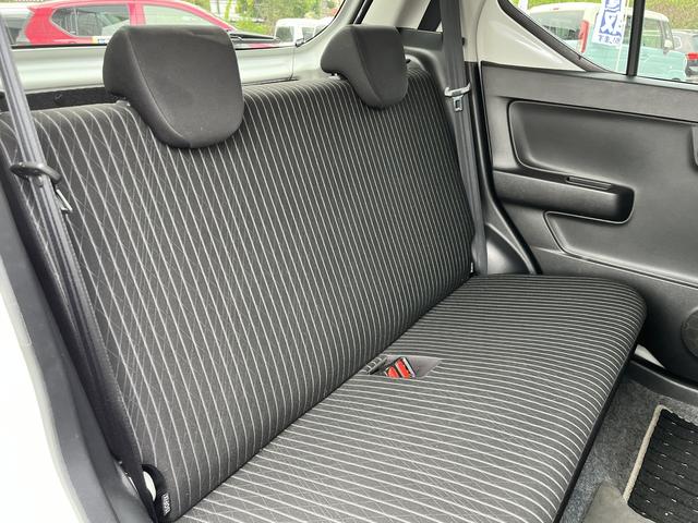 アルトワークス ベースグレード　インタークーラーターボ　４ＷＤ　５速マニュアルミッション　純正レカロシート　ＨＩＤオートヘッドライト　純正１５インチアルミホイール（29枚目）