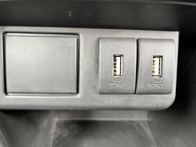 アルトワークス ベースグレード　インタークーラーターボ　４ＷＤ　５速マニュアルミッション　純正レカロシート　ＨＩＤオートヘッドライト　純正１５インチアルミホイール（37枚目）