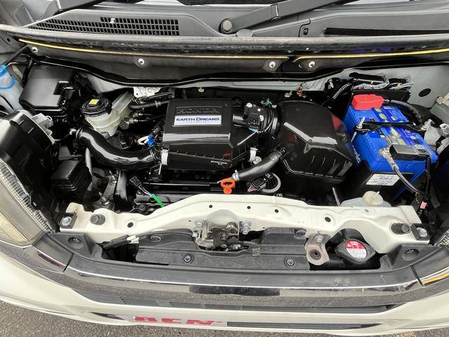 Ｎ－ＢＯＸカスタム Ｇ　ＳＳパッケージ　あんしんパッケージ　レーダーブレーキ　両側パワースライドドア　ＨＩＤオートヘッドライト　社外１４インチアルミホイール　アイドリングストップ　プッシュスタート　キーフリー（27枚目）
