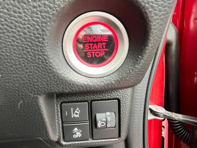 Ｎ－ＢＯＸカスタム Ｌ　コーディネートスタイル　ホンダセンシング　８インチプレミアムインターナビゲーション　フルセグＴＶ　バックカメラ　クルーズコントロール　シートヒーター　クリアランスソナー　ＬＥＤオートヘッドライト　プッシュスタート　キーフリー（40枚目）
