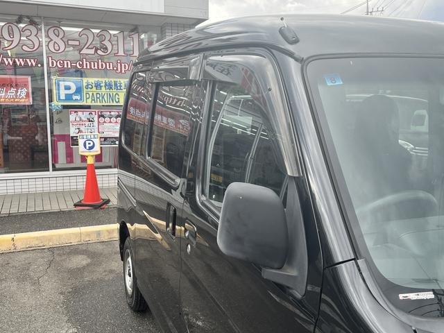 ハイゼットカーゴ 　デラックス　ハイルーフ　エアコン　パワーステアリング　パワーウインドー　ＥＴＣ　キーレス　アイドリングストップ　走行距離　３０，９００キロメートル　車検　令和８年８月まで（23枚目）