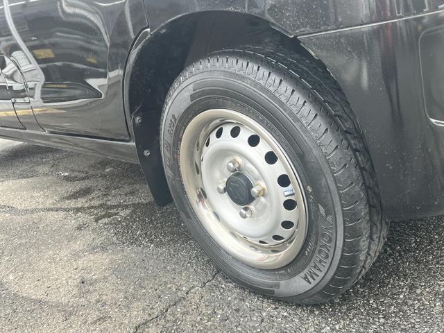ハイゼットカーゴ 　デラックス　ハイルーフ　エアコン　パワーステアリング　パワーウインドー　ＥＴＣ　キーレス　アイドリングストップ　走行距離　３０，９００キロメートル　車検　令和８年８月まで（25枚目）