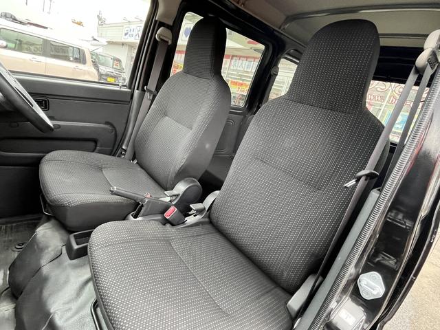 ハイゼットカーゴ 　デラックス　ハイルーフ　エアコン　パワーステアリング　パワーウインドー　ＥＴＣ　キーレス　アイドリングストップ　走行距離　３０，９００キロメートル　車検　令和８年８月まで（30枚目）