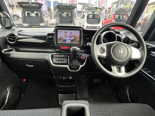 N-BOXカスタム G・Lパッケージ 8インチナビゲーション フルセグTV バックカメラ Bluetooth対応 両側パワースライドドア ETC ステアリングスイッチ オートドアミラー HIDオートヘッドライト プッシュスタート(47枚目)