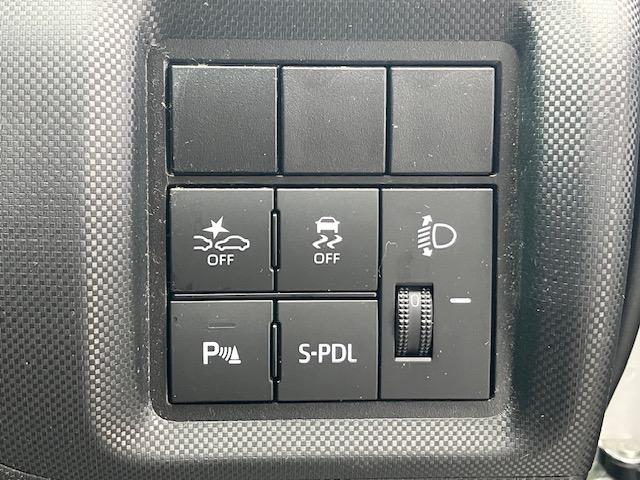 ライズ Ｇ　衝突軽減　レーンキープ　障害物センサー　シートヒーター　ナビ　フルセグ　全周囲カメラ　Ｆカメラ　サイドカメラ　Ｂカメラ　Ｂｌｕｅｔｏｏｔｈオーディオ　ＥＴＣ２．０　Ｉストップ　ＬＥＤヘッドライト（8枚目）