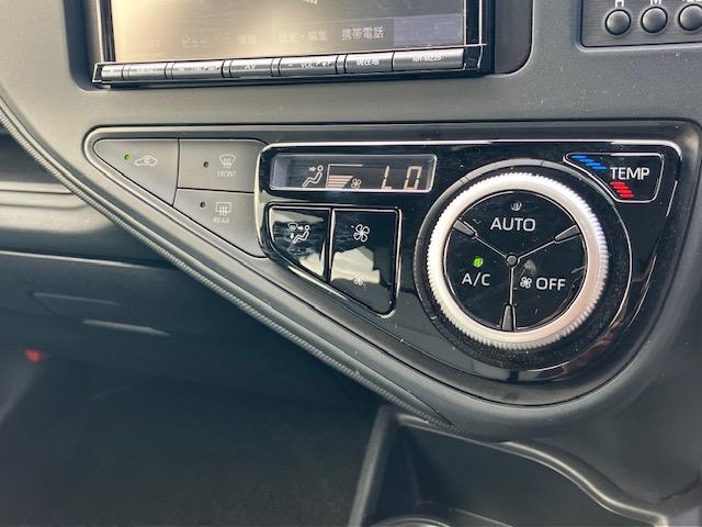 アクア Ｌ　衝突軽減　レーンキープ　ナビ　Ｂカメラ　Ｂｌｕｅｔｏｏｔｈオーディオ　ＥＴＣ　Ｉストップ　キーレス　ＡＢＳ　オートハイビーム　電格ミラー　運転席エアバッグ　助手席エアバッグ　エアコン（7枚目）