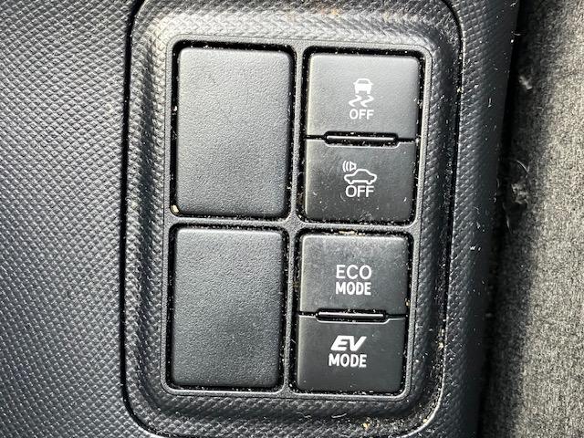 アクア Ｌ　衝突軽減　レーンキープ　ナビ　Ｂカメラ　Ｂｌｕｅｔｏｏｔｈオーディオ　ＥＴＣ　Ｉストップ　キーレス　ＡＢＳ　オートハイビーム　電格ミラー　運転席エアバッグ　助手席エアバッグ　エアコン（27枚目）