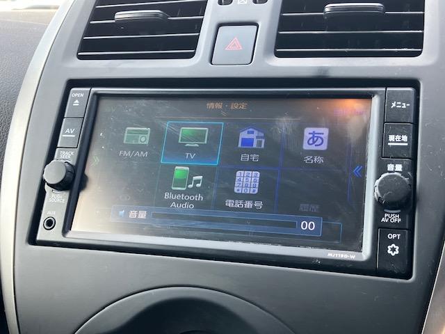 マーチ Ｓ　ナビ　フルセグ　Ｂカメラ　Ｂｌｕｅｔｏｏｔｈオーディオ　ＥＴＣ　キーレス　ＡＢＳ　電格ミラー　ＣＤ　運転席エアバッグ　助手席エアバッグ　エアコン　パワーウィンドウ（7枚目）