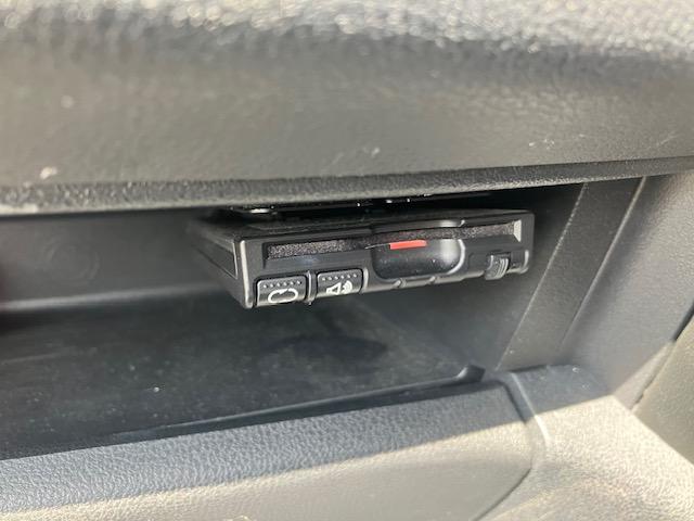 マーチ Ｓ　ナビ　フルセグ　Ｂカメラ　Ｂｌｕｅｔｏｏｔｈオーディオ　ＥＴＣ　キーレス　ＡＢＳ　電格ミラー　ＣＤ　運転席エアバッグ　助手席エアバッグ　エアコン　パワーウィンドウ（8枚目）
