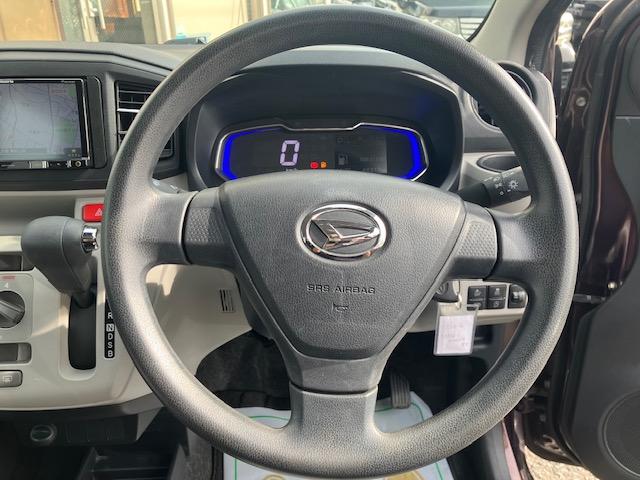 ミライース Ｘ　ＳＡＩＩＩ　衝突軽減　ナビ　ワンセグ　Ｉストップ　ＬＥＤヘッドライト　キーレス　禁煙車　ＡＢＳ　電格ミラー　ＣＤ　ＤＶＤ再生　運転席エアバッグ　助手席エアバッグ　エアコン　パワーウィンドウ　パワーステアリング（10枚目）