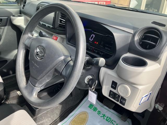 ミライース Ｘ　ＳＡＩＩＩ　衝突軽減　ナビ　ワンセグ　Ｉストップ　ＬＥＤヘッドライト　キーレス　禁煙車　ＡＢＳ　電格ミラー　ＣＤ　ＤＶＤ再生　運転席エアバッグ　助手席エアバッグ　エアコン　パワーウィンドウ　パワーステアリング（24枚目）