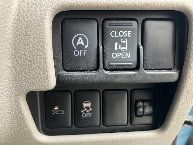 デイズルークス Ｘ　衝突軽減　片側電動　ＥＴＣ　Ｉストップ　スマキー　禁煙車　横滑り防止　ＡＢＳ　電格ミラー　ベンチシート　運転席エアバッグ　助手席エアバッグ　エアコン　パワーウィンドウ（6枚目）