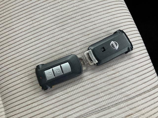 デイズルークス Ｘ　衝突軽減　片側電動　ＥＴＣ　Ｉストップ　スマキー　禁煙車　横滑り防止　ＡＢＳ　電格ミラー　ベンチシート　運転席エアバッグ　助手席エアバッグ　エアコン　パワーウィンドウ（15枚目）