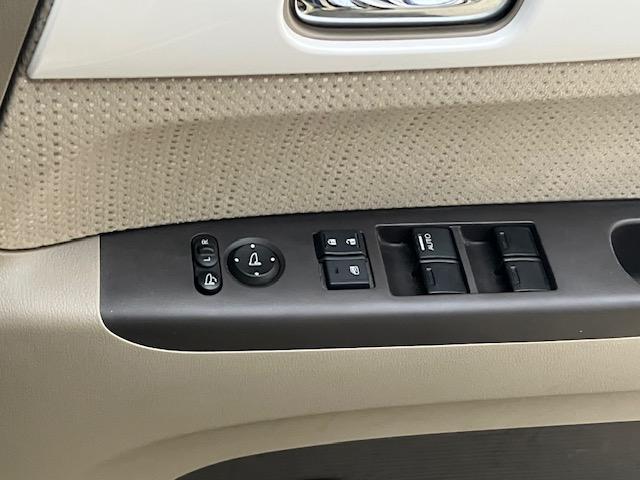 Ｎ－ＢＯＸ ２トーンカラースタイル　ＧターボＳＳパッケージ　衝突軽減　オートクルーズ　両側電動　ナビ　ワンセグ　Ｂカメラ　ＥＴＣ　ＨＩＤ　１４インチＡＷ　キーレス　ＡＢＳ　電格ミラー　ベンチシート　ＣＤ　ＤＶＤ再生　運転席エアバッグ　助手席エアバッグ　エアコン（40枚目）