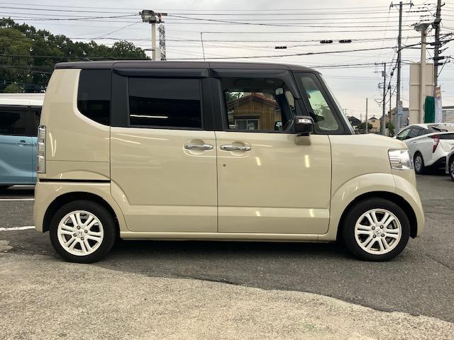 Ｎ－ＢＯＸ ２トーンカラースタイル　ＧターボＳＳパッケージ　衝突軽減　オートクルーズ　両側電動　ナビ　ワンセグ　Ｂカメラ　ＥＴＣ　ＨＩＤ　１４インチＡＷ　キーレス　ＡＢＳ　電格ミラー　ベンチシート　ＣＤ　ＤＶＤ再生　運転席エアバッグ　助手席エアバッグ　エアコン（46枚目）