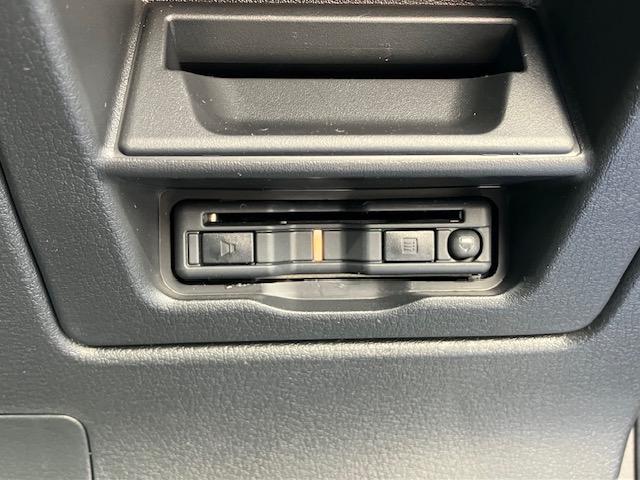 ＣＸ－３０ ２０Ｓ　衝突軽減　障害物センサー　アダプティブクルーズ　ナビ　フルセグ　全周囲カメラ　Ｆカメラ　サイドカメラ　Ｂカメラ　Ｂｌｕｅｔｏｏｔｈオーディオ　ＥＴＣ　Ｉストップ　ＬＥＤヘッドライト　１６インチＡＷ（8枚目）