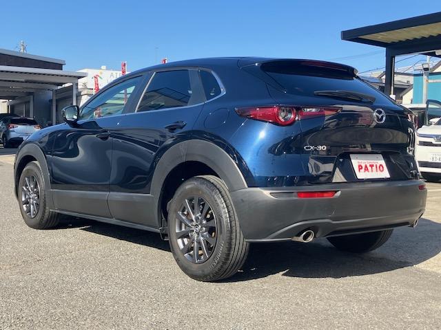 ＣＸ－３０ ２０Ｓ　衝突軽減　障害物センサー　アダプティブクルーズ　ナビ　フルセグ　全周囲カメラ　Ｆカメラ　サイドカメラ　Ｂカメラ　Ｂｌｕｅｔｏｏｔｈオーディオ　ＥＴＣ　Ｉストップ　ＬＥＤヘッドライト　１６インチＡＷ（16枚目）
