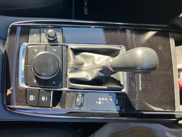 ＣＸ－３０ ２０Ｓ　衝突軽減　障害物センサー　アダプティブクルーズ　ナビ　フルセグ　全周囲カメラ　Ｆカメラ　サイドカメラ　Ｂカメラ　Ｂｌｕｅｔｏｏｔｈオーディオ　ＥＴＣ　Ｉストップ　ＬＥＤヘッドライト　１６インチＡＷ（25枚目）