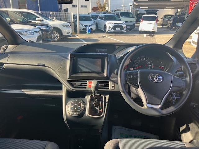 Ｘ　衝突軽減　レーンキープ　障害物センサー　オートクルーズ　片側電動　ワンセグ　Ｂカメラ　ＥＴＣ　Ｉストップ　ＬＥＤヘッドライト　キーレス　禁煙車　３列　ＡＢＳ　オートハイビーム　電格ミラー　ＣＤ