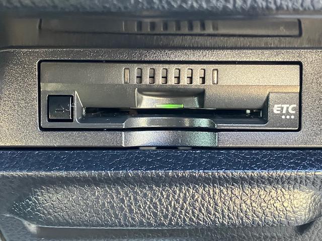 お車でお越しの方！東京方面からお越しの方は、新青梅街道「滝山南」の信号を北上して頂き「下里二丁目」の信号を所沢方面へ進んで頂きますと右手に御ございます！当店は所沢街道に面している場所にございます！