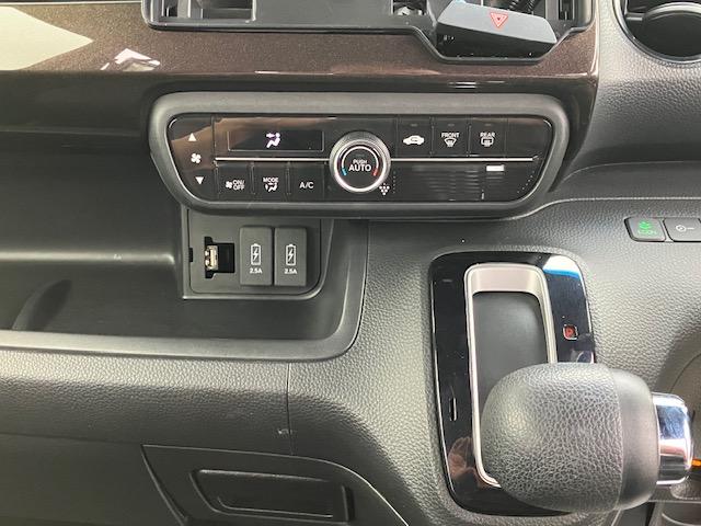Ｎ－ＢＯＸカスタム Ｇ・Ｌホンダセンシング　衝突軽減　レーンキープ　アダプティブクルーズ　両側電動　ＥＴＣ　Ｉストップ　ＬＥＤヘッドライト　１４インチＡＷ　スマキー　禁煙車　横滑り防止　ＡＢＳ　電格ミラー　運転席エアバッグ　助手席エアバッグ（6枚目）