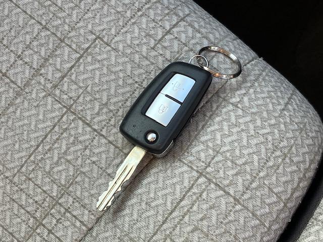 デイズ Ｓ　衝突軽減　障害物センサー　ナビ　Ｂカメラ　Ｂｌｕｅｔｏｏｔｈオーディオ　ＥＴＣ　Ｉストップ　キーレス　横滑り防止　ＡＢＳ　電格ミラー　ベンチシート　ＣＤ　運転席エアバッグ　助手席エアバッグ　エアコン（19枚目）