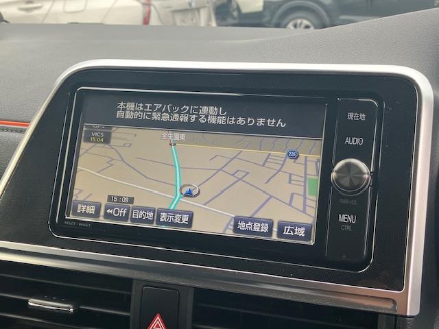 シエンタ Ｇ　衝突軽減　レーンキープ　両側電動　シートヒーター　ナビ　フルセグ　Ｂカメラ　Ｂｌｕｅｔｏｏｔｈオーディオ　ＥＴＣ２．０　Ｉストップ　ＬＥＤヘッドライト　１５インチＡＷ　スマキー　禁煙車　３列　ＡＢＳ（4枚目）