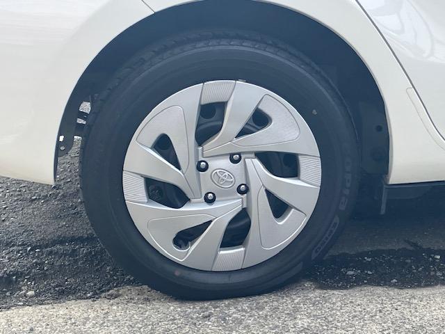 アクア S 衝突軽減 レーンキープ ナビ Bカメラ ETC Iストップ キーレス ABS 電格ミラー CD 運転席エアバッグ 助手席エアバッグ エアコン パワーウィンドウ パワーステアリング(12枚目)